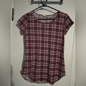 Honey and Lace Red Fitted Short Sleeve Tee
